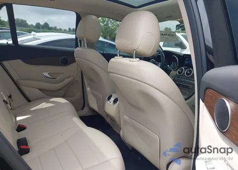 2020 Mercedes-Benz Glc 300 4Matic from USA, damaged, VIN W1N0G8EB6LF762747